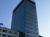 Ilica 1. Ilički neboder, nakon obnove  Neboder je otvoren 22. kolovoza 1959., a otvorio ga je Većeslav Holjevac, tadašnji zagrebački gradonačelnik. Osim po fasadi, zgrada je nakon otvorenja bila poznata i kao najviši jugoslavenski poslovni neboder. Godine 2007. postavljenjem ploča od tamnog stakla obnovljena je fasada.